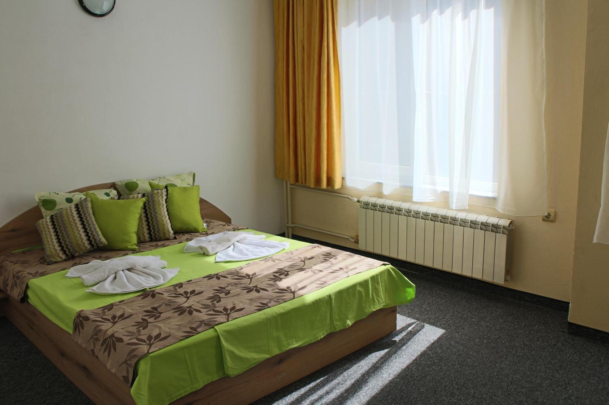 Guest House Elit Burgas Extérieur photo